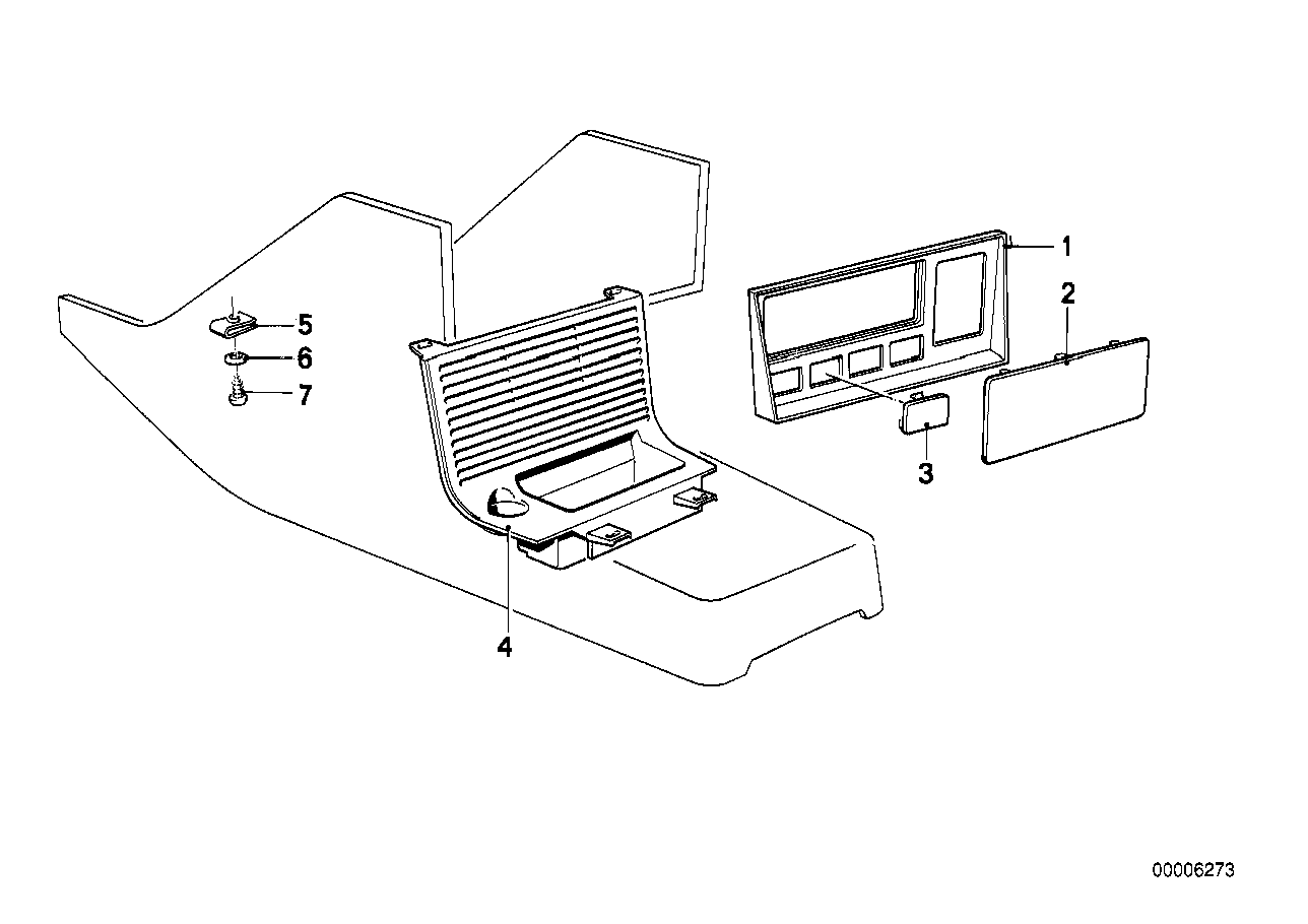 Foervaringsfack/ram radiooeppning